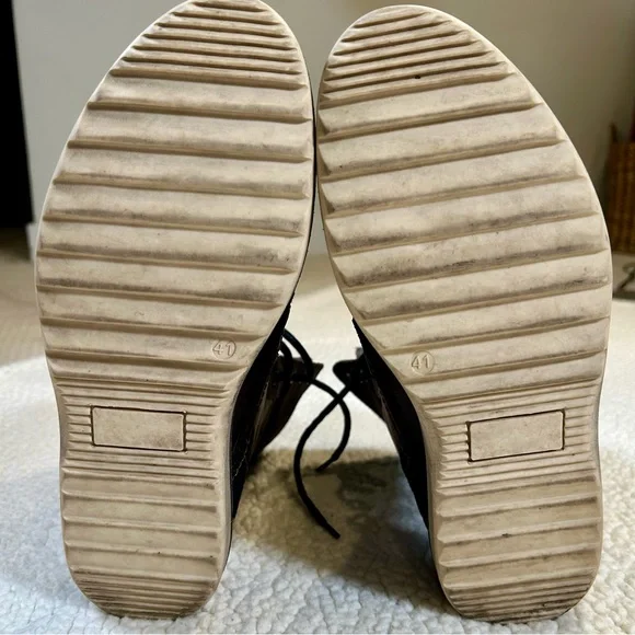 Rugged Men's Leather Lace-Up Boots - Picture 7 of 11